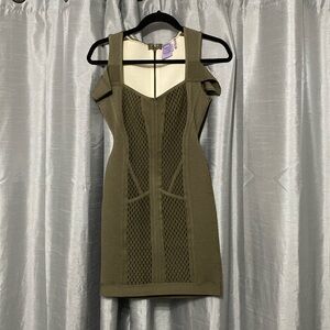 Herve leger size small